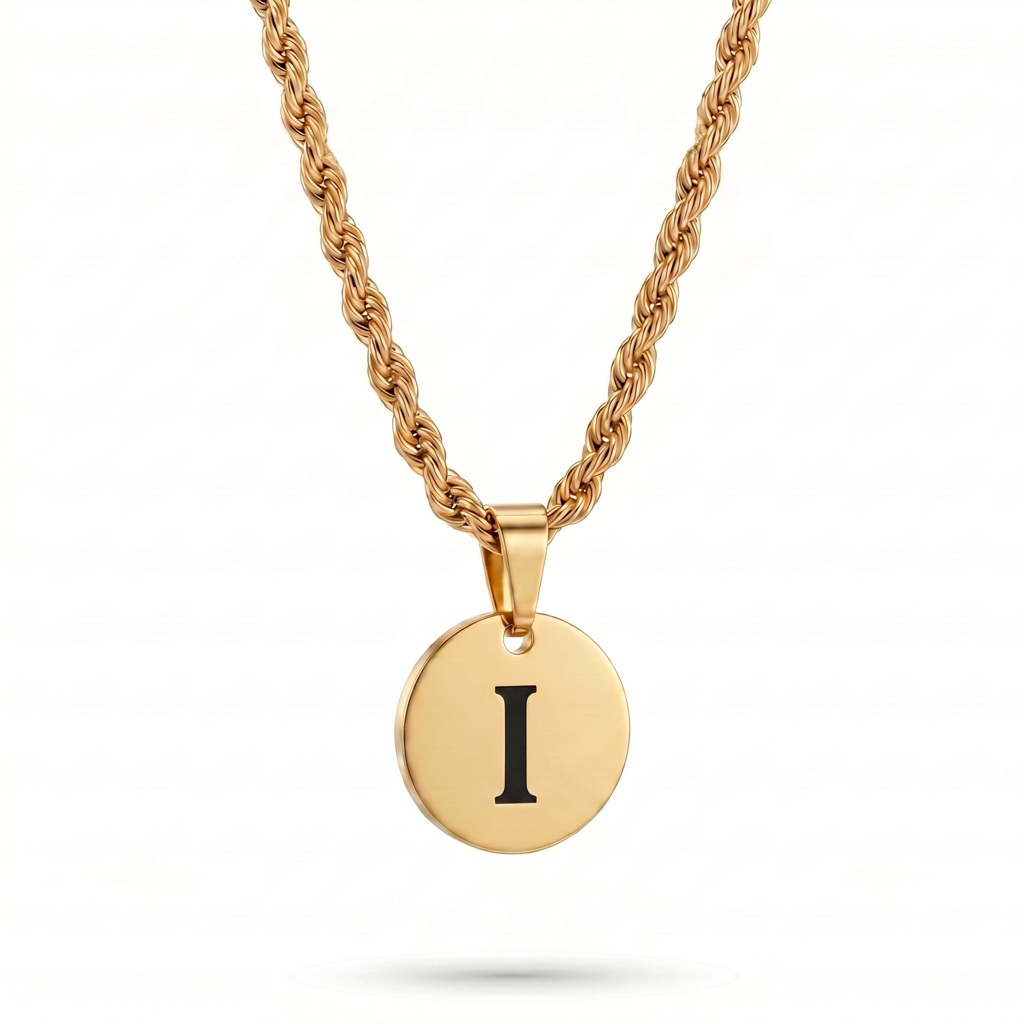 Initial Necklace "Medallion"